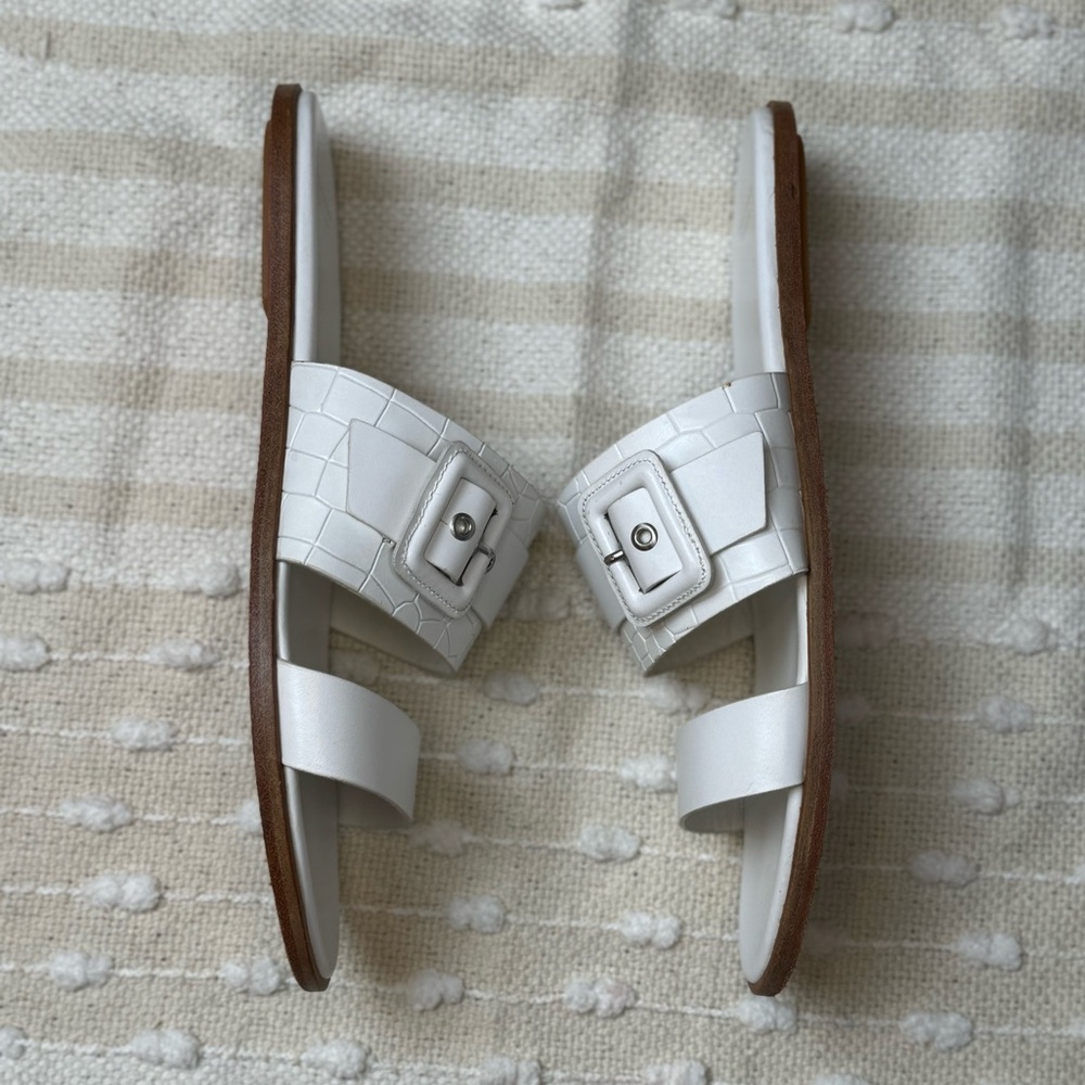 Cole Hann Amavia Double-Band Optic White Embossed Leather Sandals size 9.5 - Picture 5 of 11